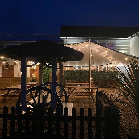 The Riverside Inn Saltford Exterior photo